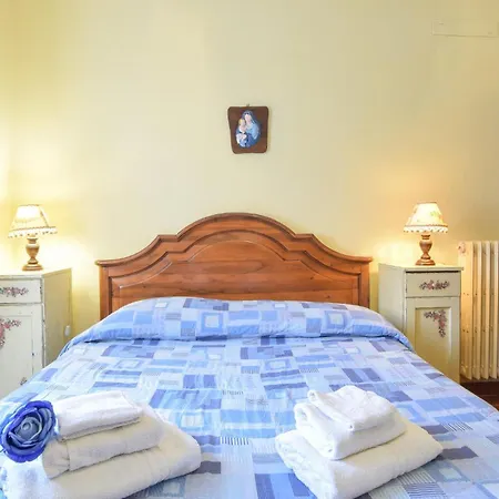 Amazing In With Private Swimming Pool, Be Inside Or Outside Cortona